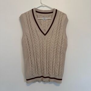 Aritzia Sunday Best Cable Knit V-Neck Sweater Vest